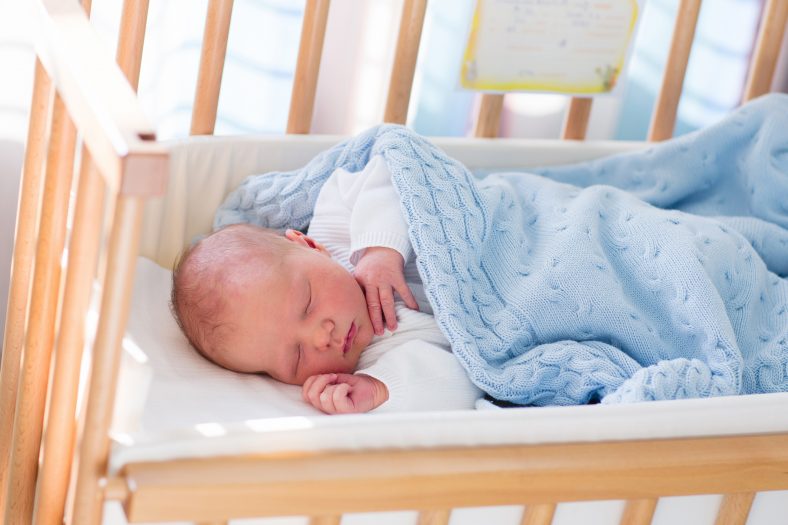 Best Organic Crib Mattresses - Our Natural (Non-Toxic) Picks